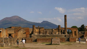 Pompei, foro, branding