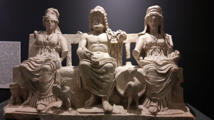 Triade Capitolina Triade Capitolina, recuperata da Comando Carabinieri Tutela Patrimonio Culturale