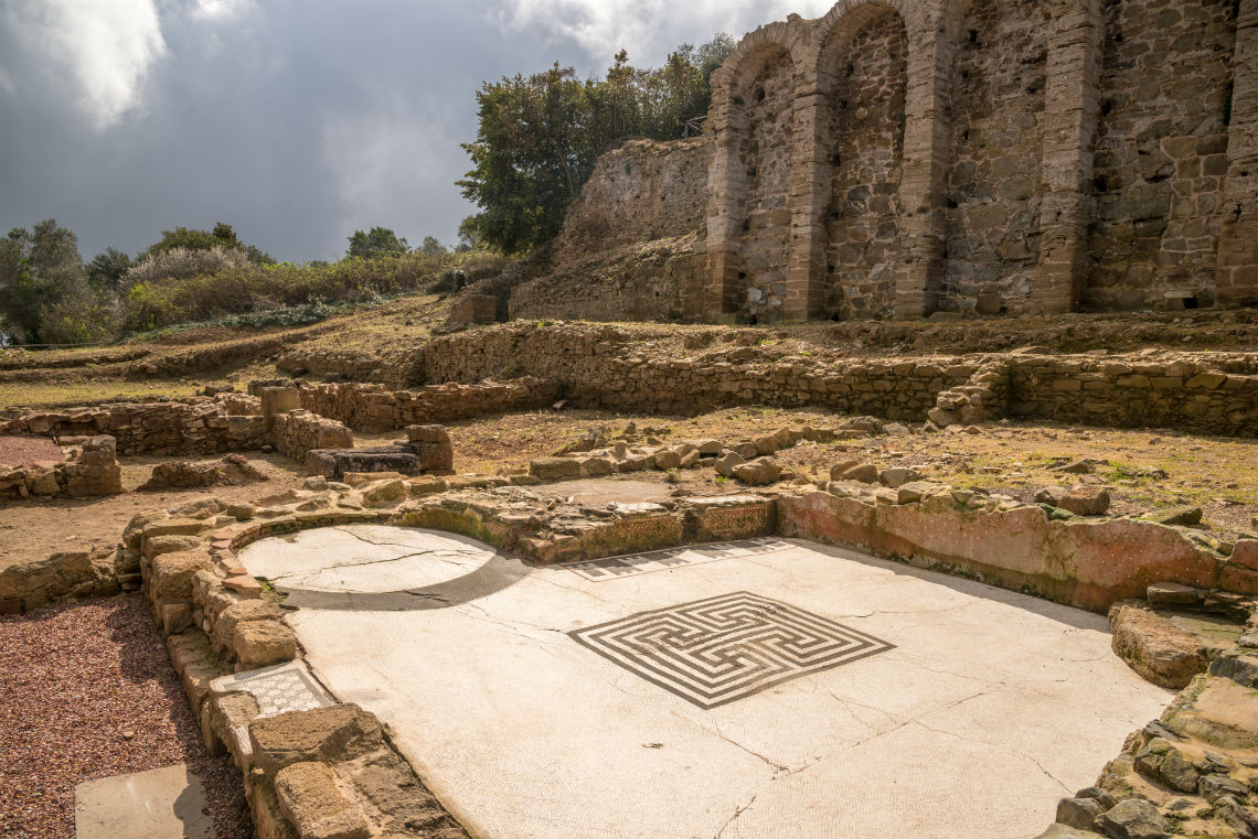 Acropoli Populonia Casa Mosaico