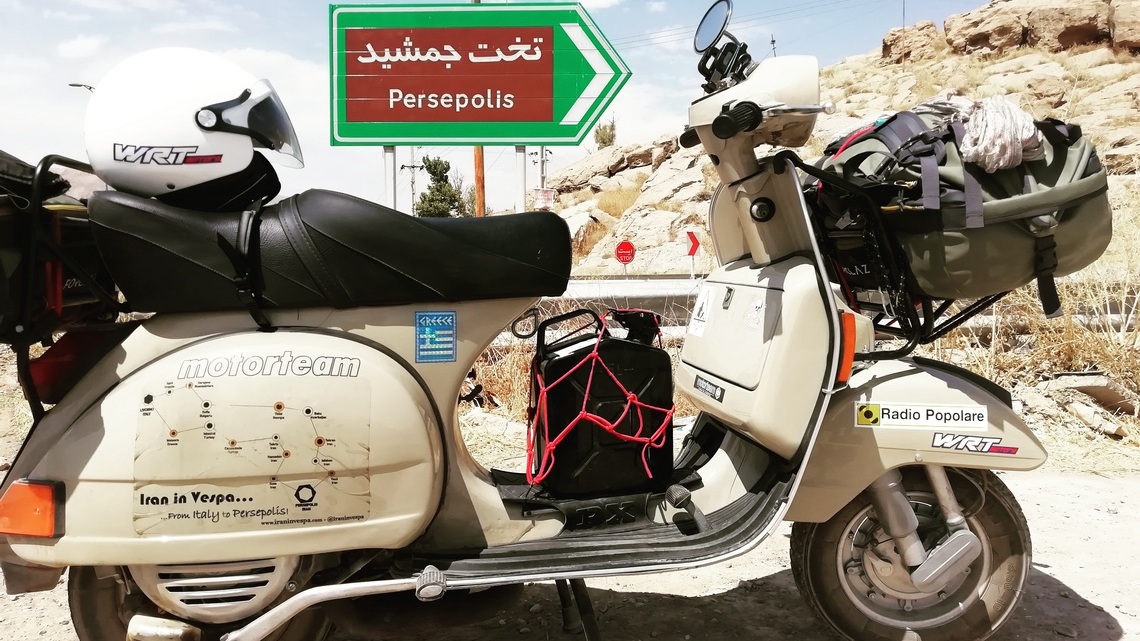 Iran in Vespa Persepoli