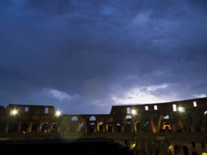 Colosseo notte